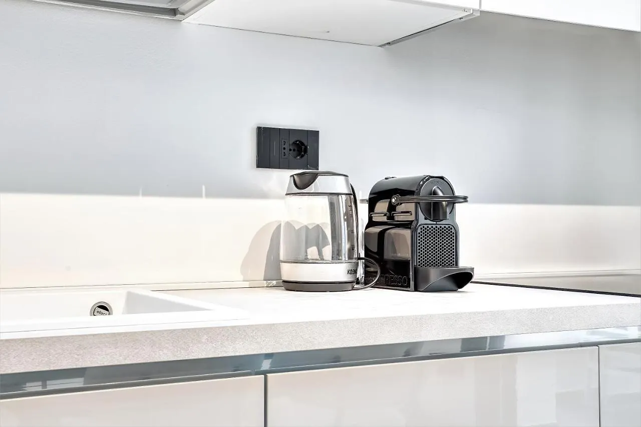 Apartament Winter Garden - Milan Isola - Via Pastrengo